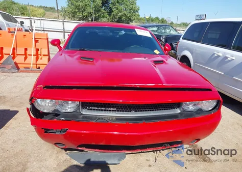 2012 Dodge Challenger Sxt z USA, uszkodzony, nr VIN 2C3CDYAG9CH131041